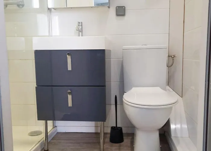 Cosy Hypercentre Netflix Apartment Narbonne